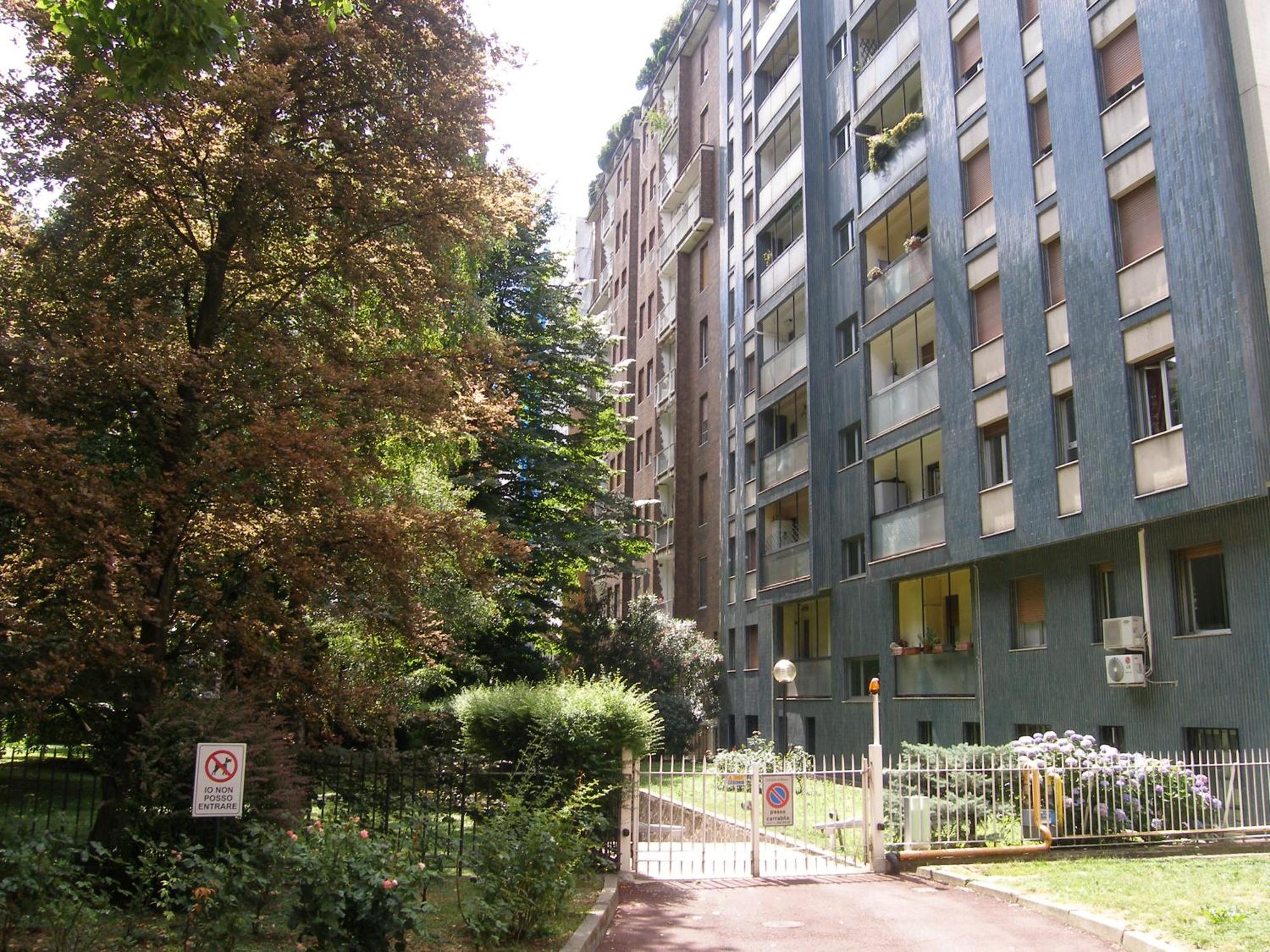 Luminous Stylish Quiet 150M2, Tre Torri Apartment Milan Luaran gambar